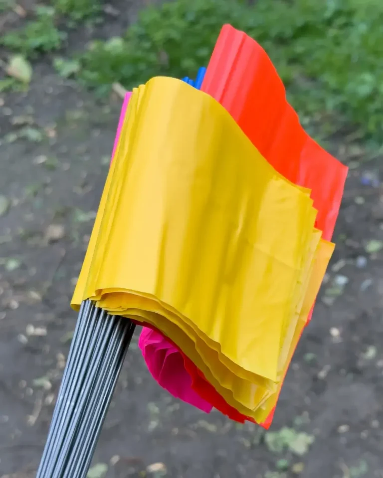 Marking Flags easy to carry Image description